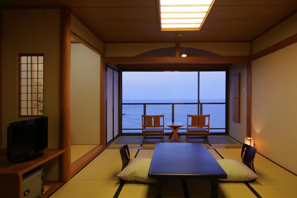 Izu Retreat By Onko Chishin Hotel Higashiizu Exterior foto